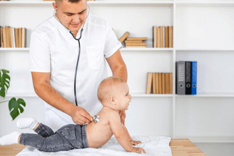Understanding the Gentle Techniques used by a Baby Chiropractor